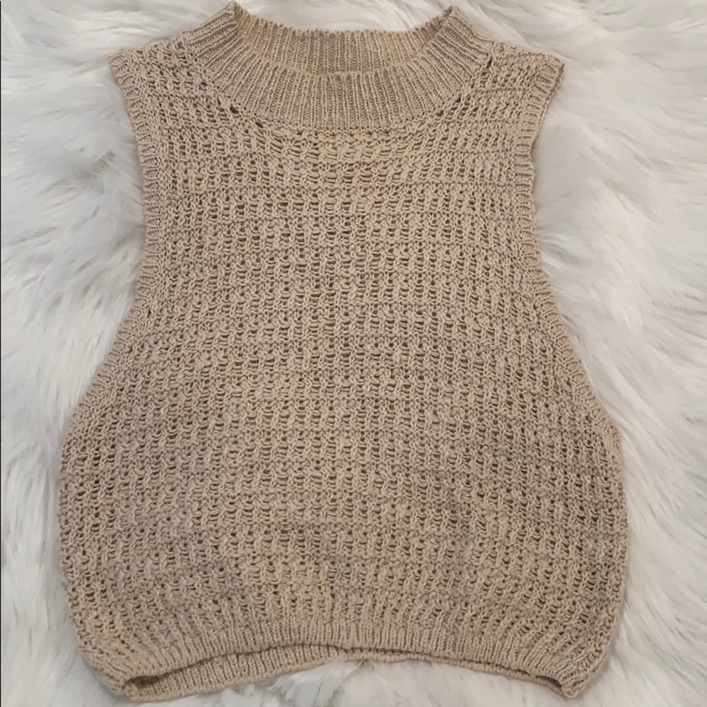 Billabong crochet crop top